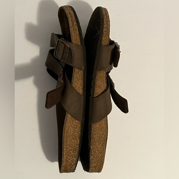 BIRKENSTOCK Yao Leather Double-buckle Sandals - Picture 15 of 16